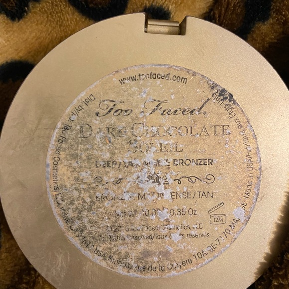 Too faced bronzer in Dark chocolate used. - Picture 3 of 3